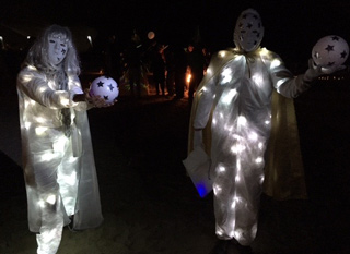 costumes